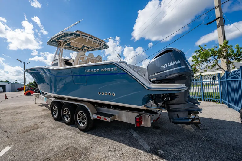 Roi Yacht Photos Pics Grady White 33 ROI - Port Aft Profile On Land