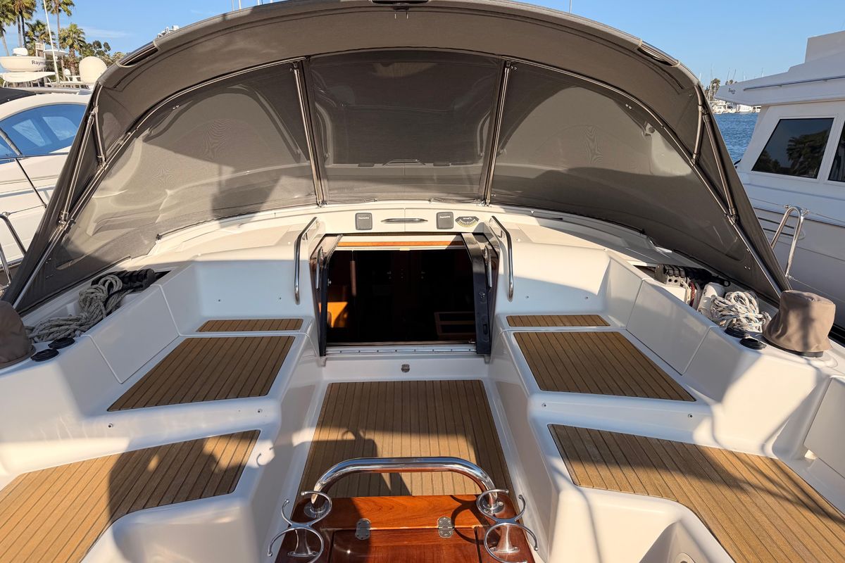 2013 Jeanneau 57 
