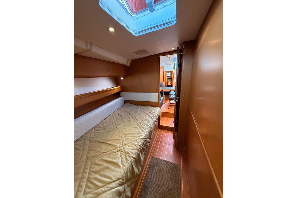 2013 Jeanneau 57 