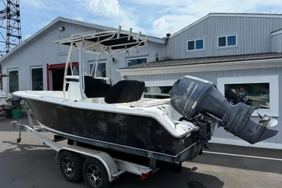 Sea Hunt Ultra 211