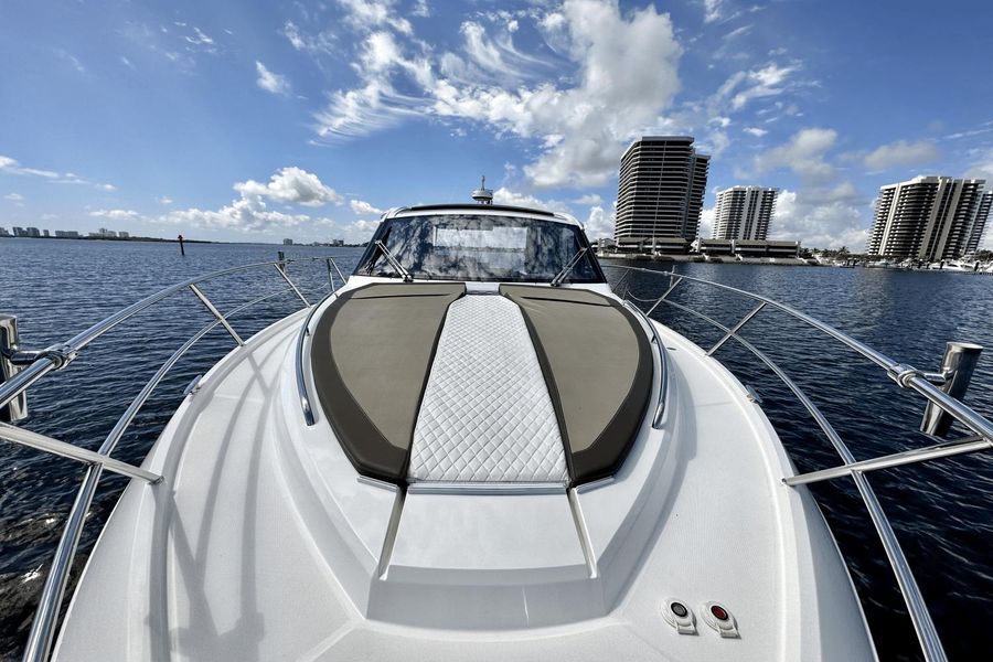 2021 Galeon 425 HTS