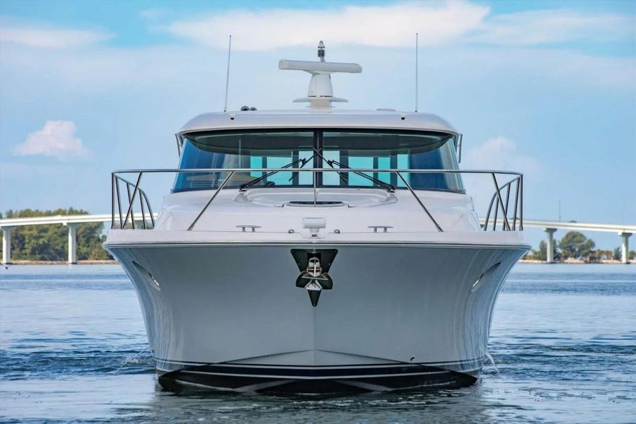 2017 Tiara Yachts C44
