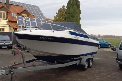 1988 Campion Discovery 25