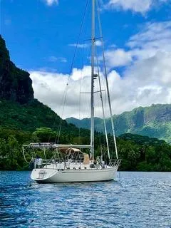 Gadabout Yacht Photos Pics 