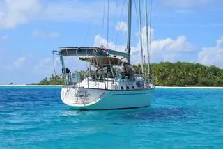 Gadabout Yacht Photos Pics 