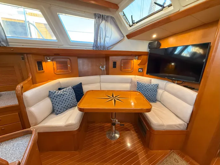 Gadabout Yacht Photos Pics 