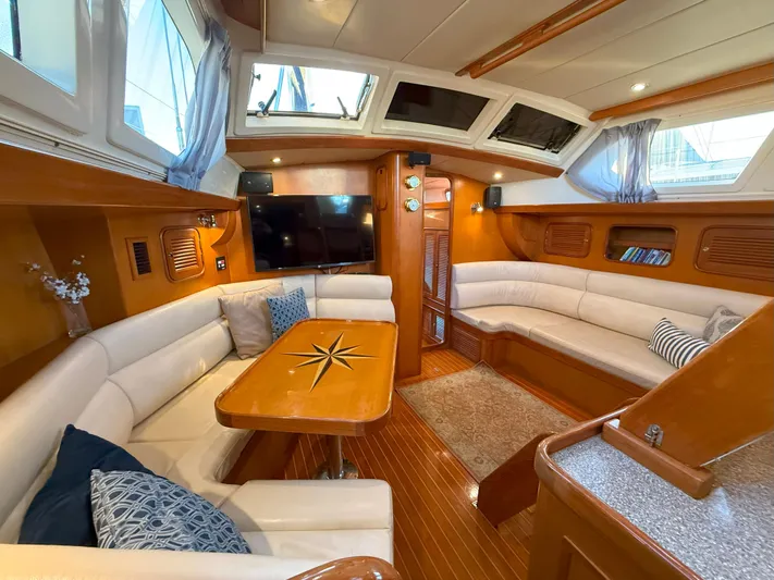 Gadabout Yacht Photos Pics 