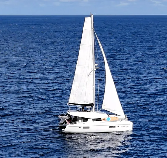 Gone Again Yacht Photos Pics Gone Again