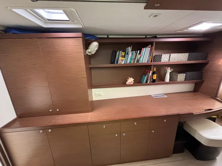 Gone Again Yacht Photos Pics Starboard side owners suite