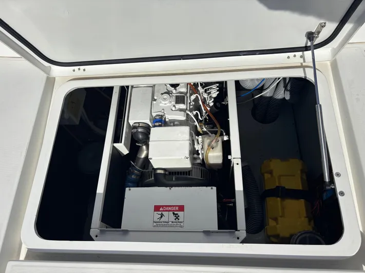 Gone Again Yacht Photos Pics Generator