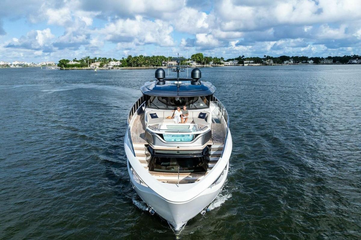 2023 Princess 95 