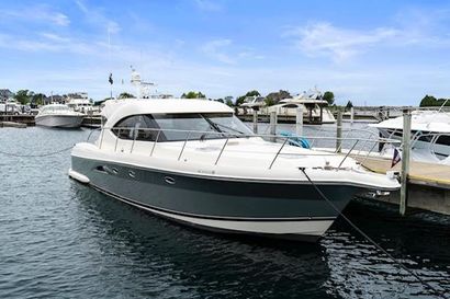 2011 50' Riviera-5000 Sport Yacht Bay Harbor, MI, US
