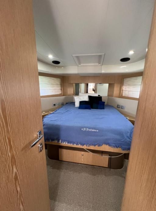2013 Ferretti Yachts 62 