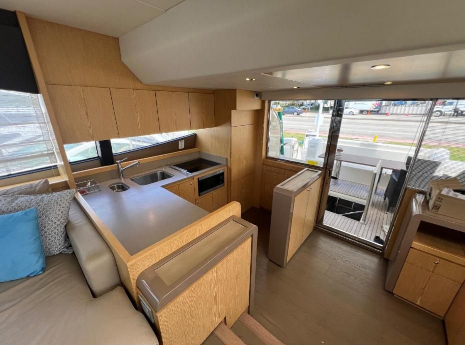2013 Ferretti Yachts 62 