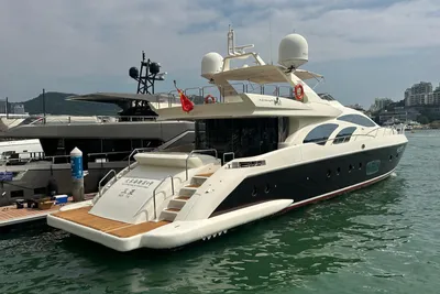 Azimut 98