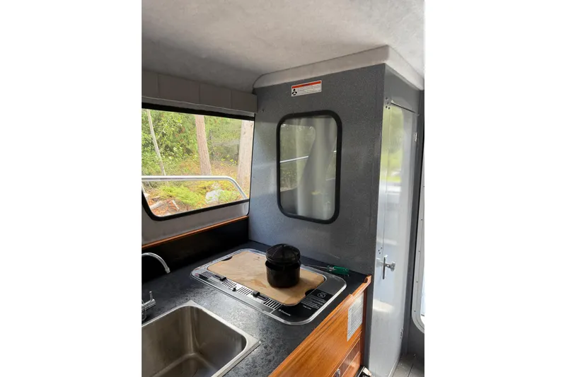  Yacht Photos Pics Galley