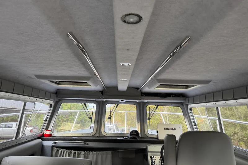  Yacht Photos Pics Ceiling hand rails