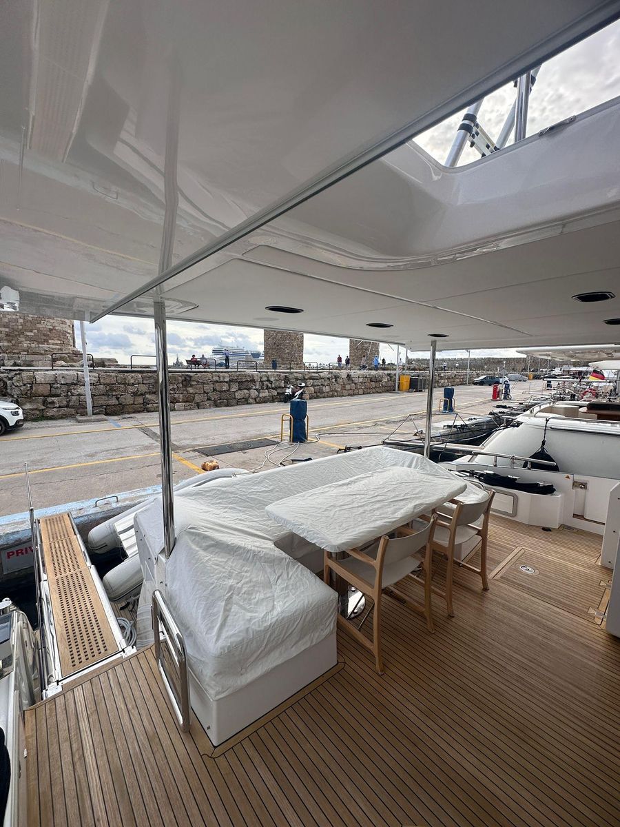 2022 Azimut 74 