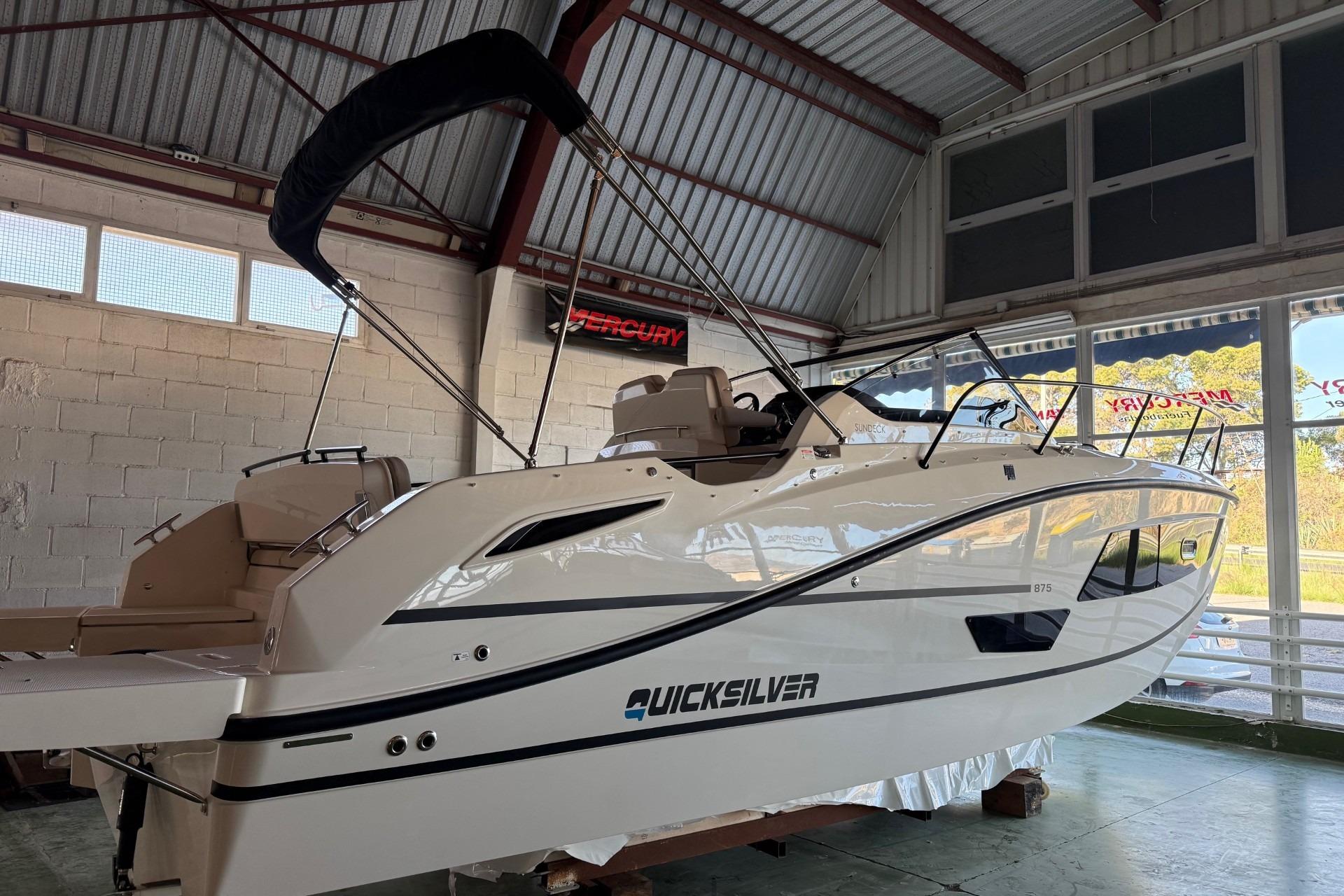 2026 Quicksilver Activ 875 Sundeck