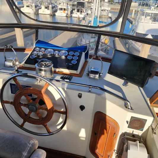 Island Girl Yacht Photos Pics 