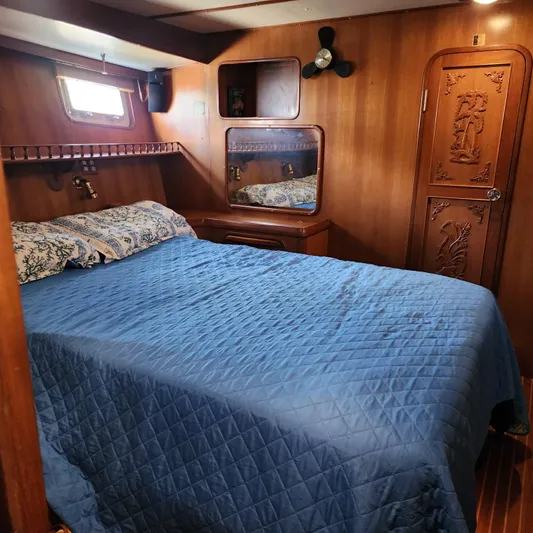 Island Girl Yacht Photos Pics 