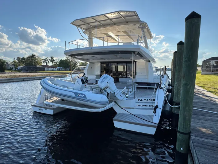 Pig-ranch Yacht Photos Pics 