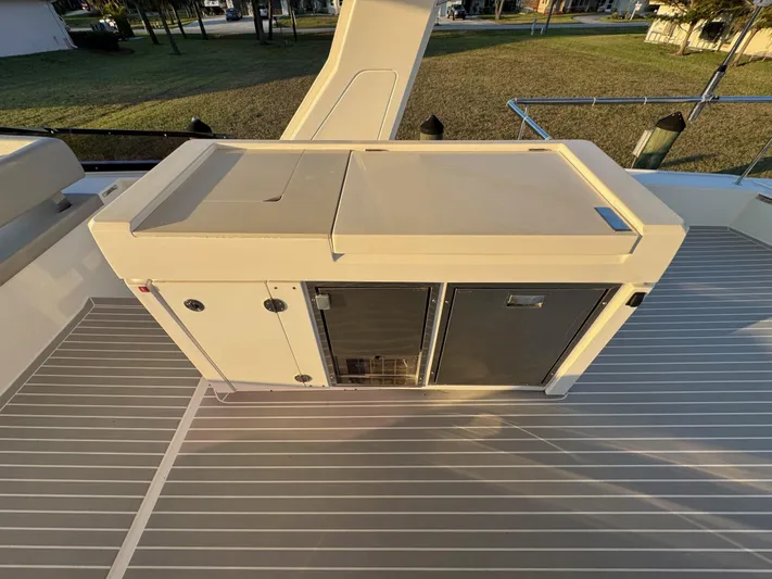 Pig-ranch Yacht Photos Pics 