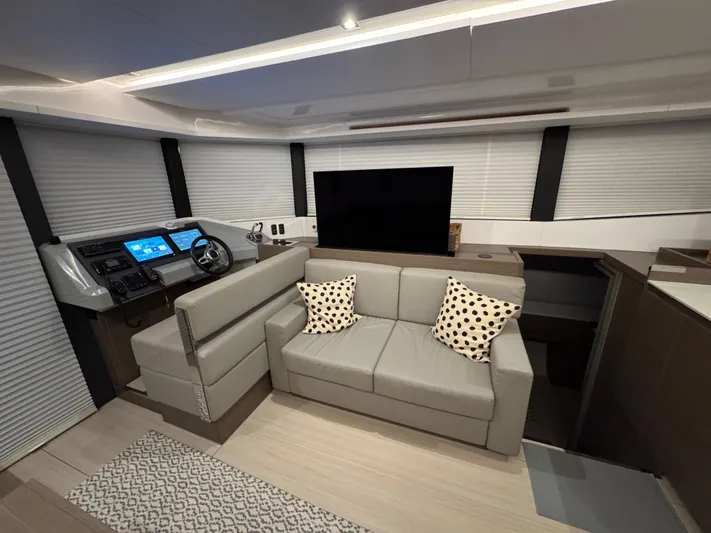 Pig-ranch Yacht Photos Pics 