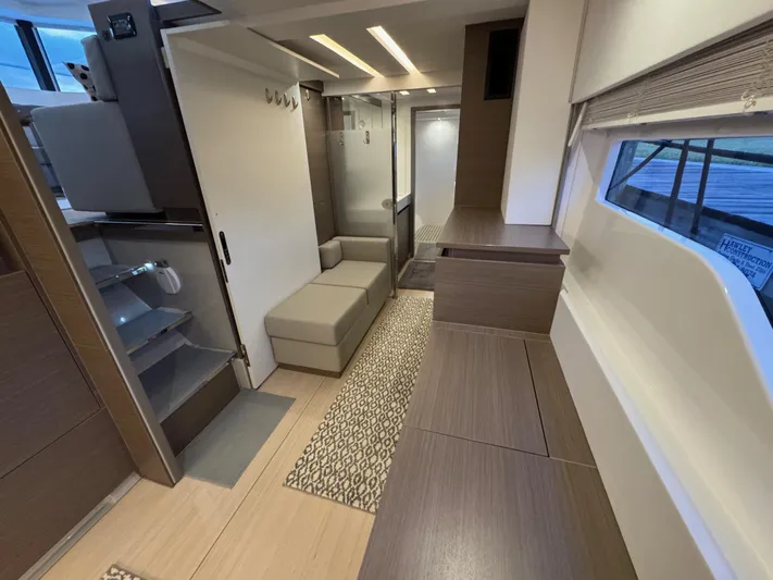 Pig-ranch Yacht Photos Pics 