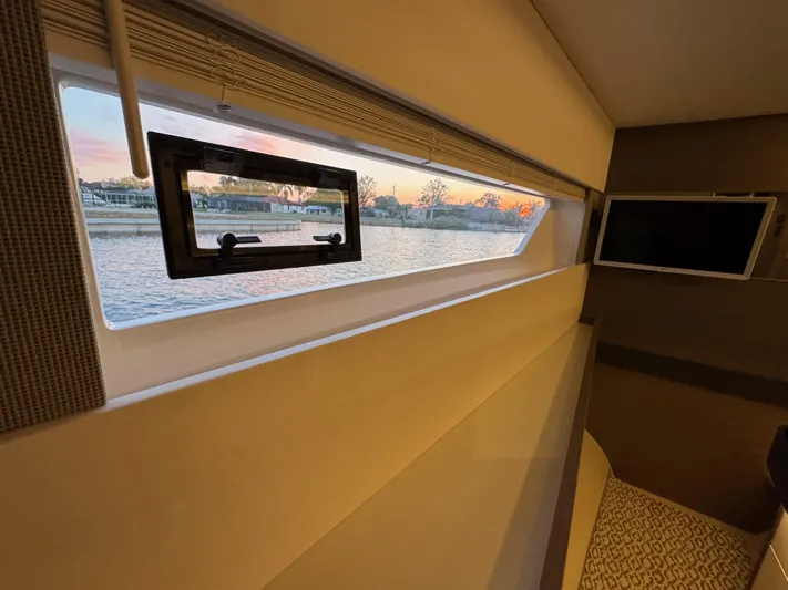 Pig-ranch Yacht Photos Pics 