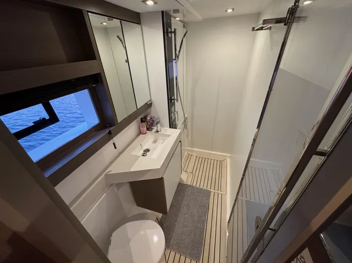 Pig-ranch Yacht Photos Pics 