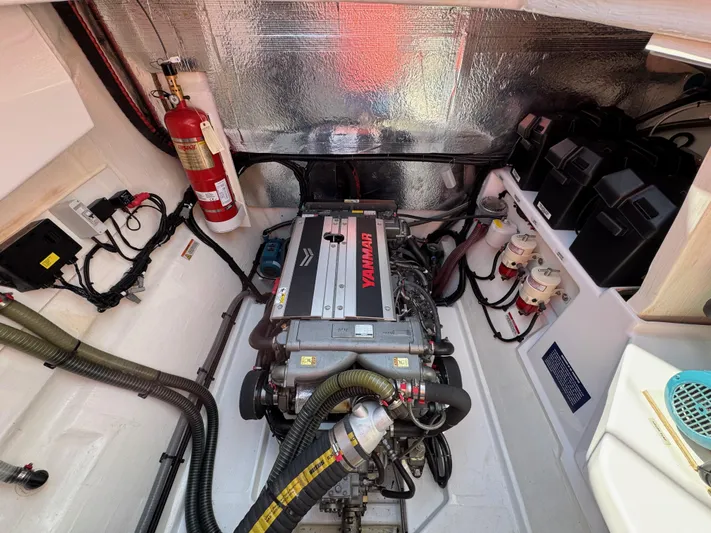 Pig-ranch Yacht Photos Pics 