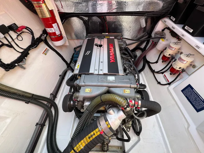 Pig-ranch Yacht Photos Pics 