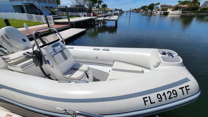 Pig-ranch Yacht Photos Pics 