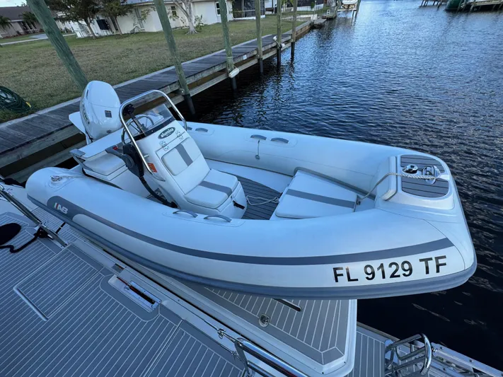 Pig-ranch Yacht Photos Pics 