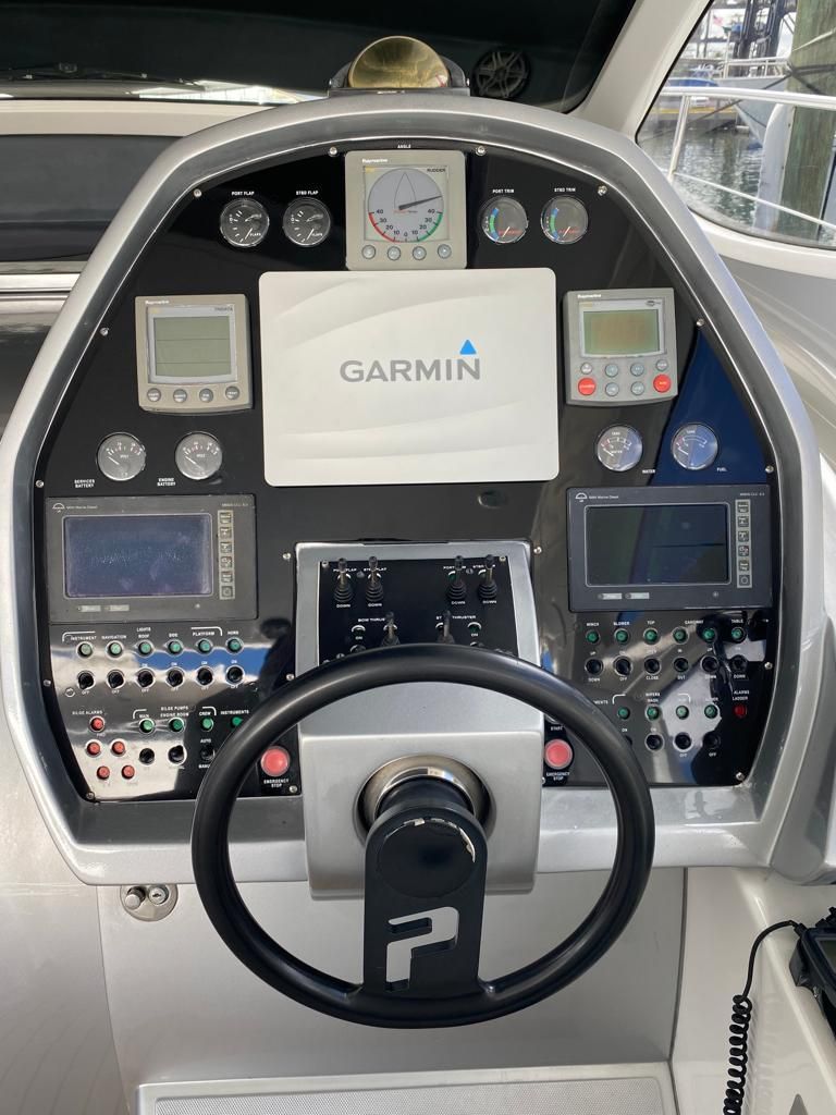 2006 Pershing 50 