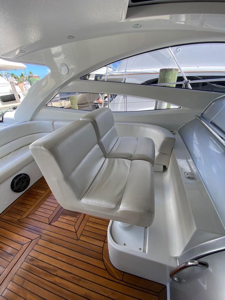2006 Pershing 50 