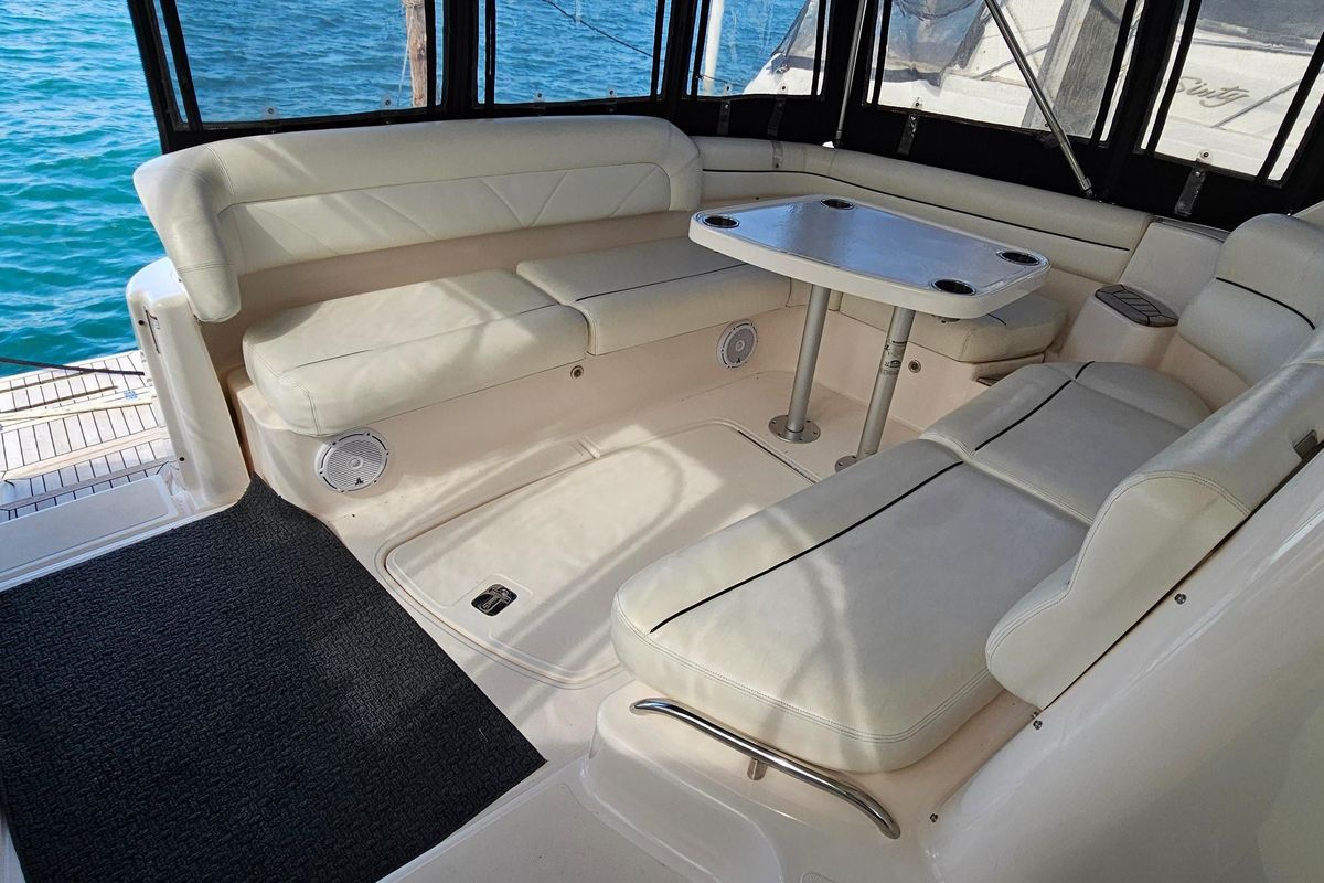 2009 Tiara Yachts 45