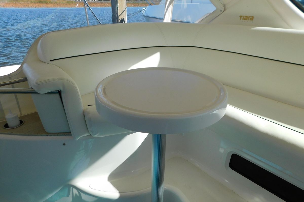 2009 Tiara Yachts 45 