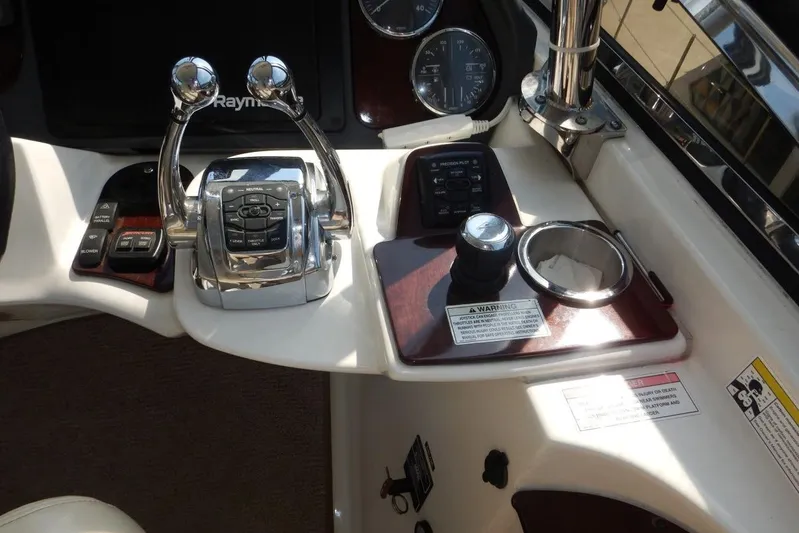  Yacht Photos Pics Cummins Engine Controls