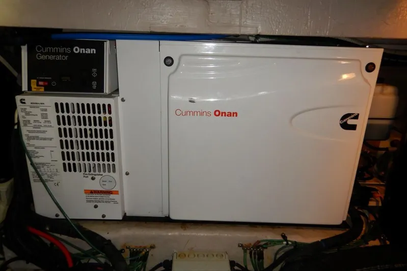  Yacht Photos Pics Cummins Onan Generator