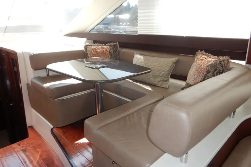  Yacht Photos Pics Seating for Six