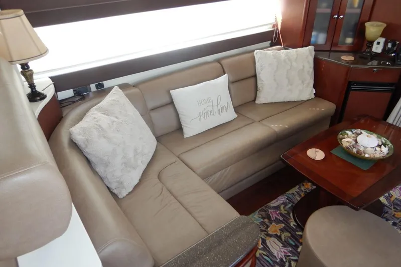  Yacht Photos Pics Bright Interior Windows and Lighting