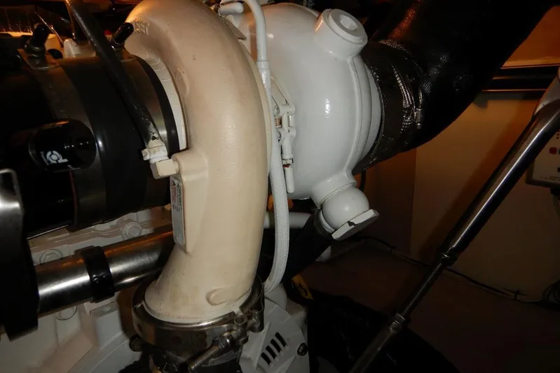  Yacht Photos Pics Stbd Turbo