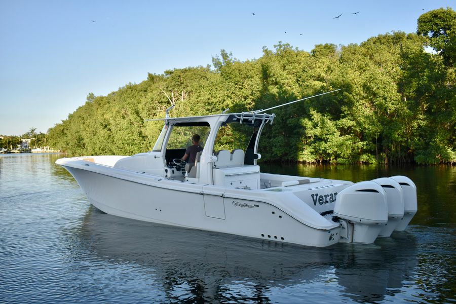 2016 Edgewater 368CC