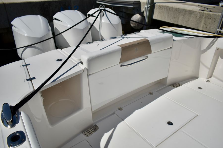 2016 Edgewater 368CC
