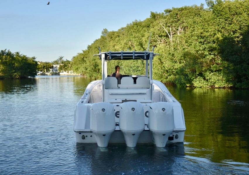 2016 Edgewater 368CC