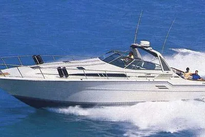 Sea Ray 460 Express Cruiser
