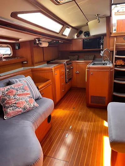 Vision Yacht Photos Pics 