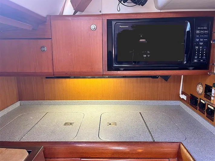 Vision Yacht Photos Pics 